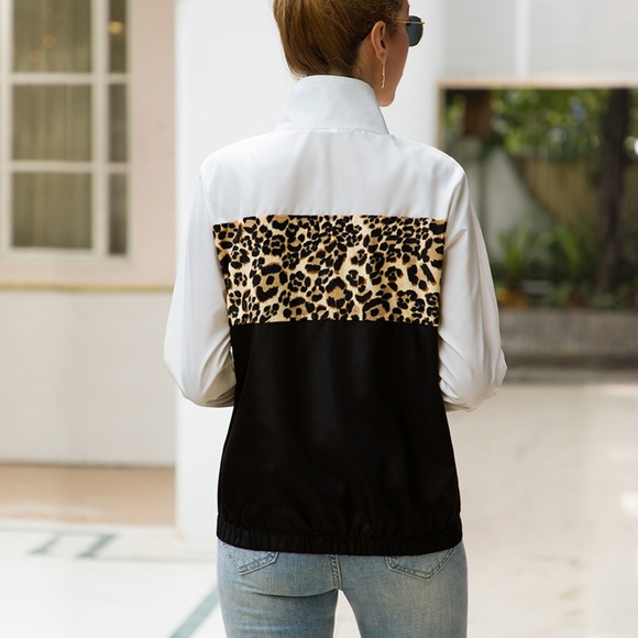 Beautiful Lightweight Leopard Print Wind Jacket - Picture 2 of 9
